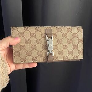 Gucci Beige and Brown iconic Monogram GG Supreme Long wallet